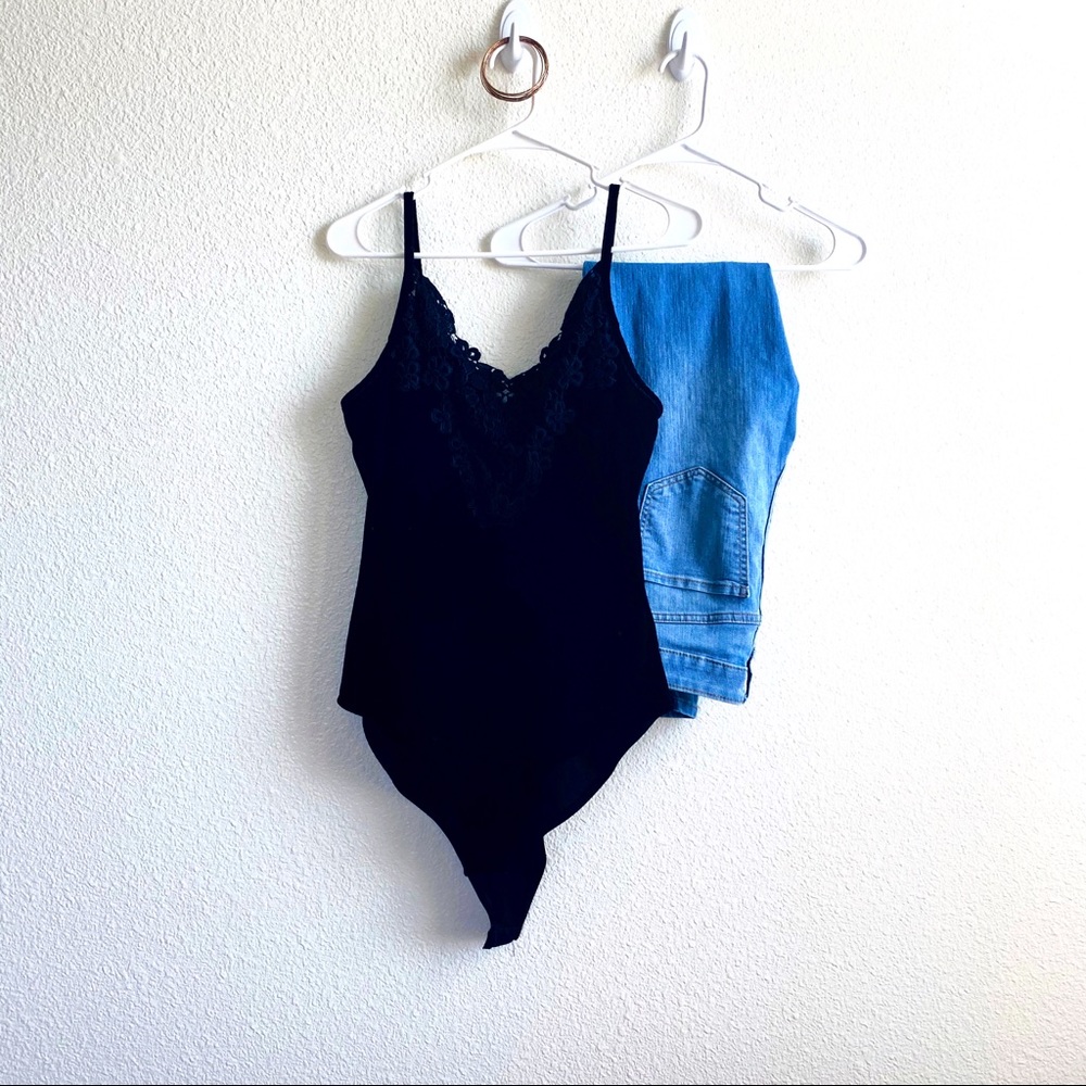 Velvet textured body suit with lace like detailing